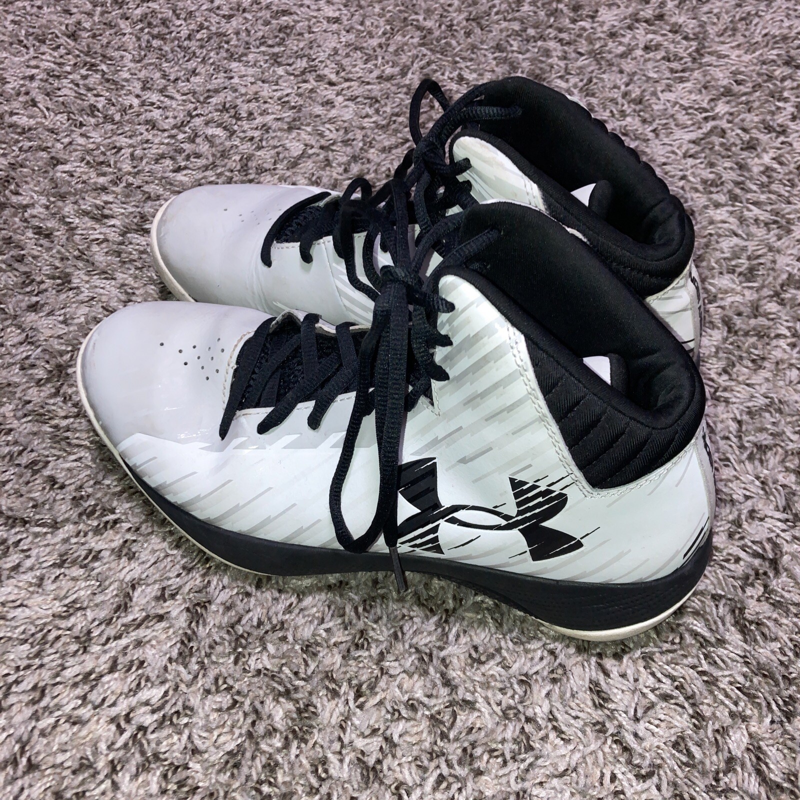 Under Armour Women’s 8.5 Jet Mid Basketball Sneakers White Lace Up 1259035 [S6]