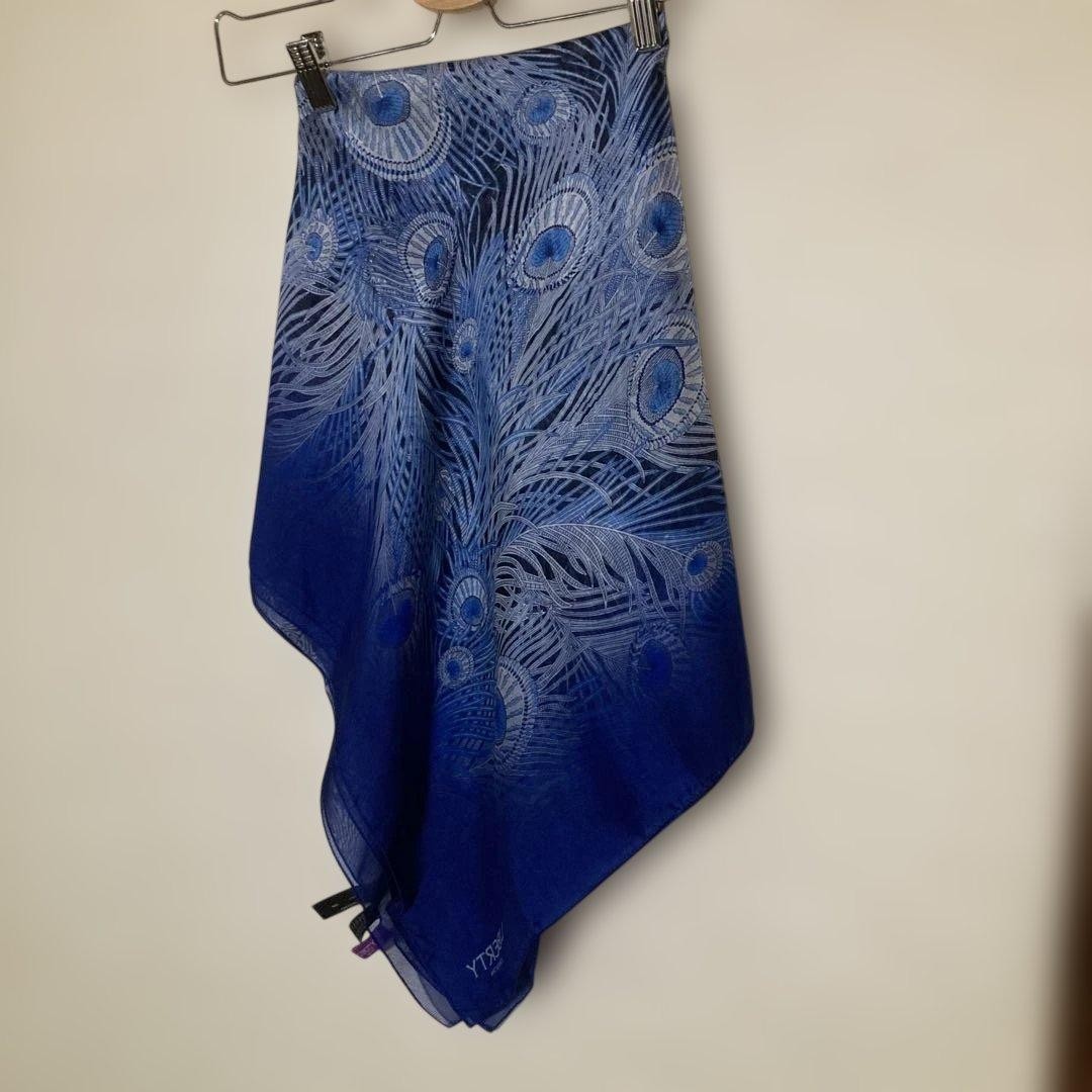 LIBERTY Unused Silk Stole Peacock Feather Pattern Blue 105x105cm