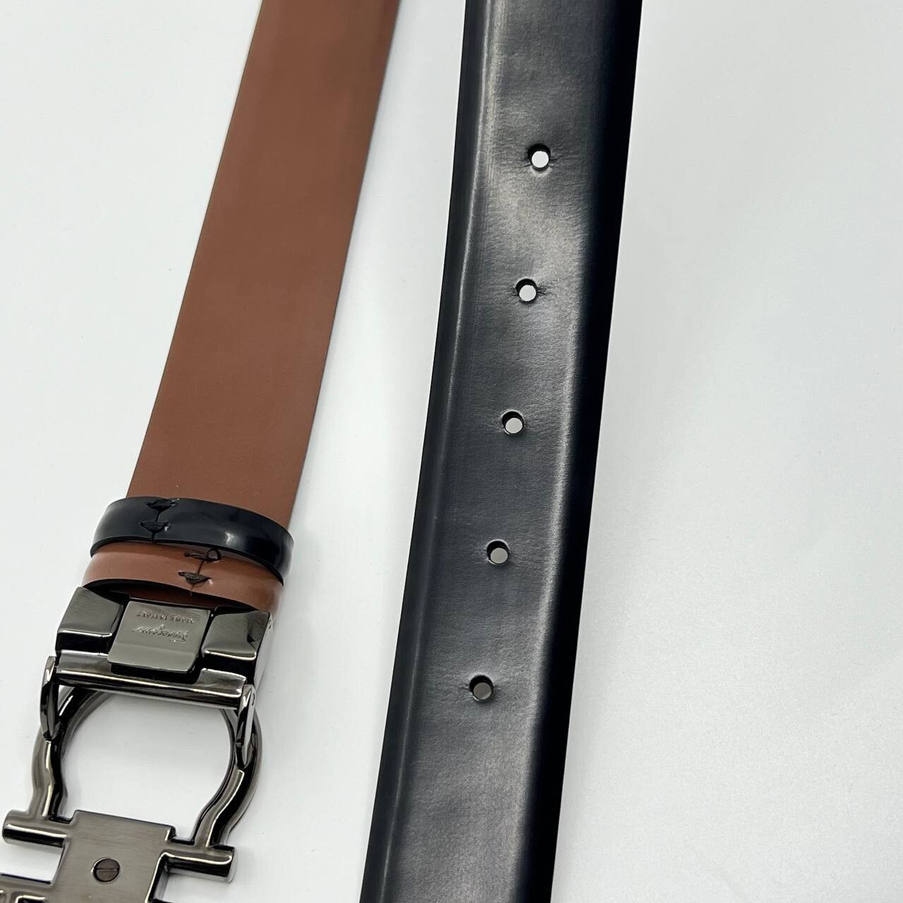 Authentic SALVATORE FERRAGAMO men’s patent leather belt black brown reversible