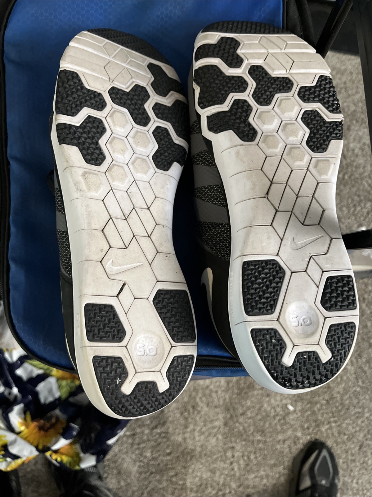 Size 11 – Nike Free Trainer 5.0 V6 Black Grey