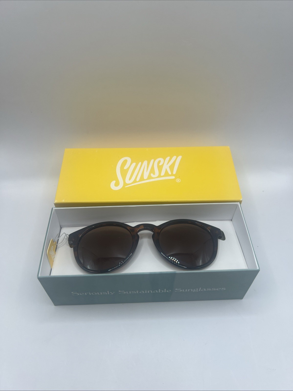 SUNSKI Dipsea Sunglasses New In Box Tortoise Amber