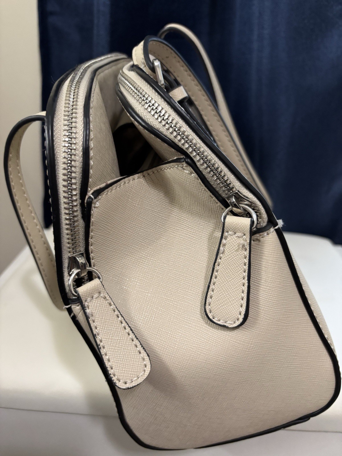 GUESS Beige Double Zip Satchel Top Handle Bag w/ Detachable Strap, Pockets