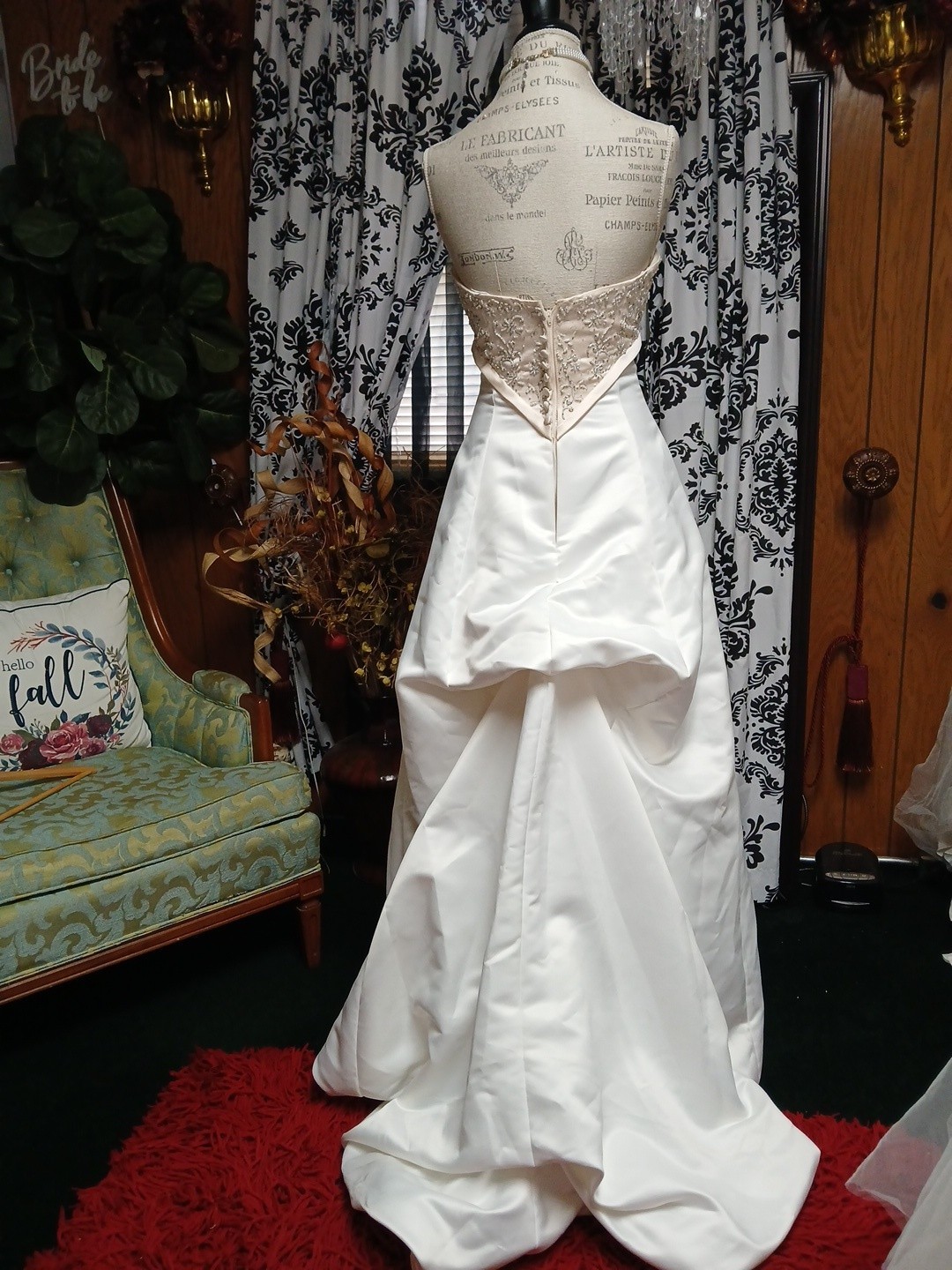 Mori Lee Ivory And Champagne Wedding Dress With Embellished Bodice Size 6