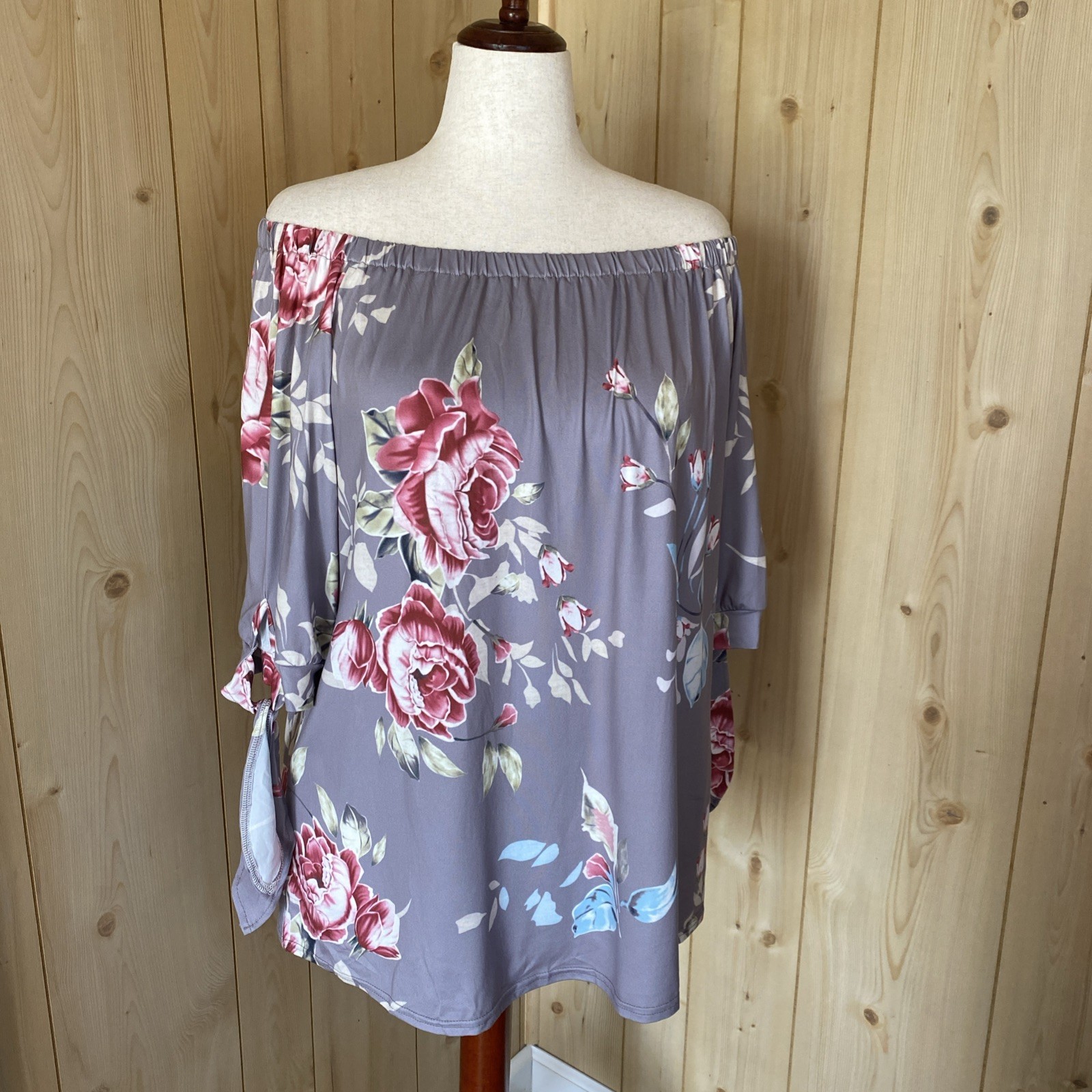 Gray And Pink Off The Shoulder Floral Blouse. Soft Stretchy. XL