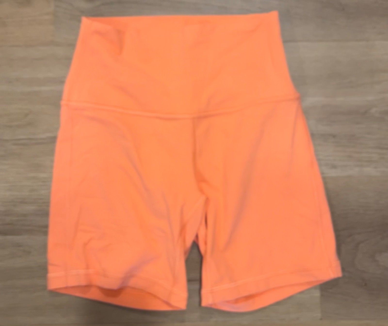 Lululemon Align High Rise Biker Bike Shorts 6″ Inseam Orange – Size 4