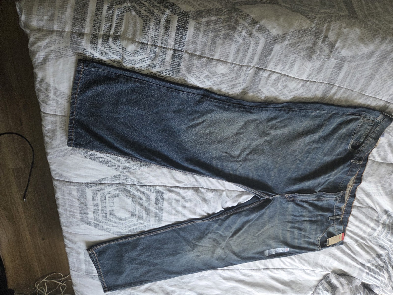 Levi’s Men’s Relaxed Fit Straight Leg Blue Denim Jeans Big & Tall NWT 56×32