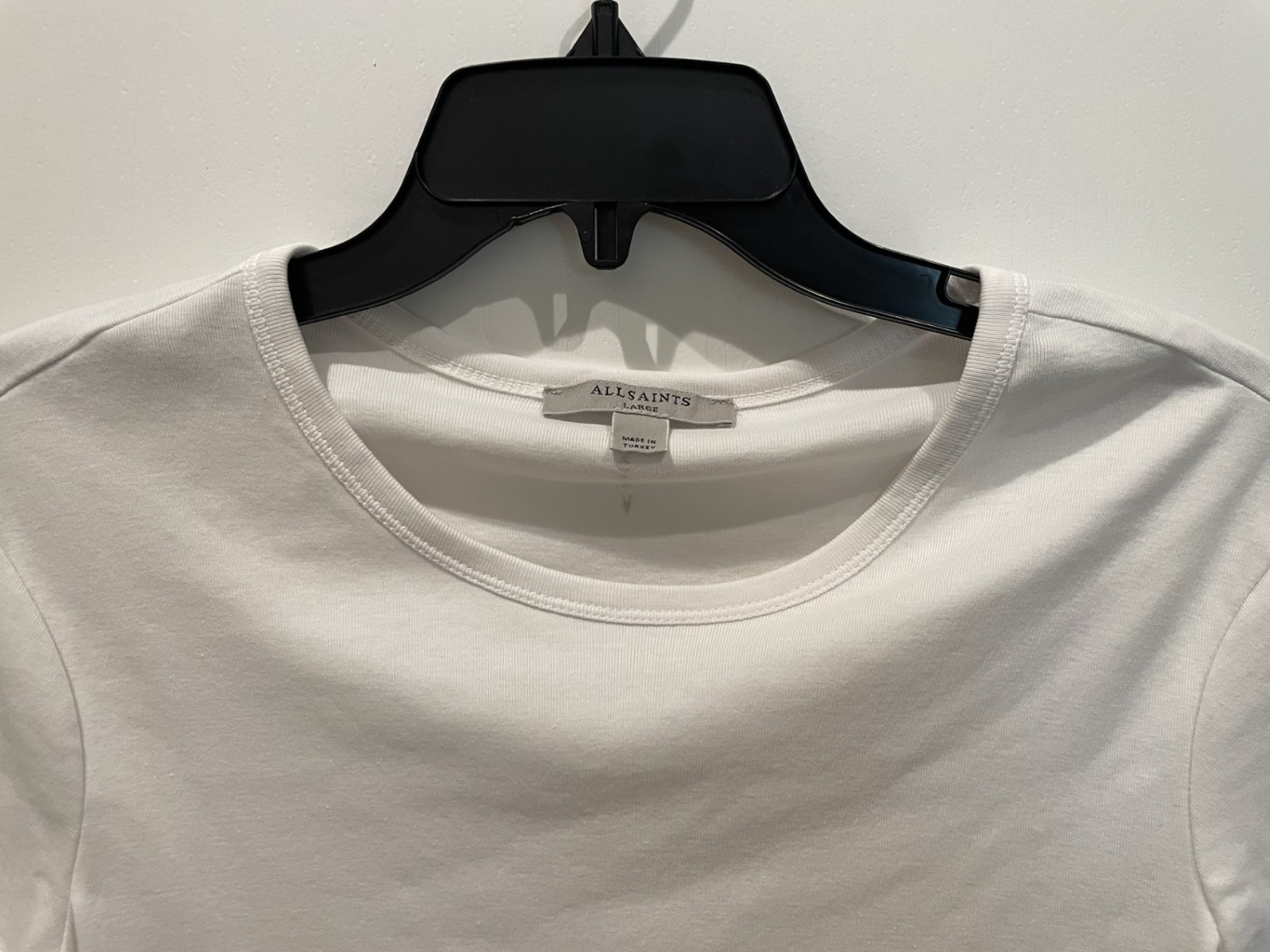 All Saints classic white crew neck tee – Size Large – 100% Cotton – Classic!