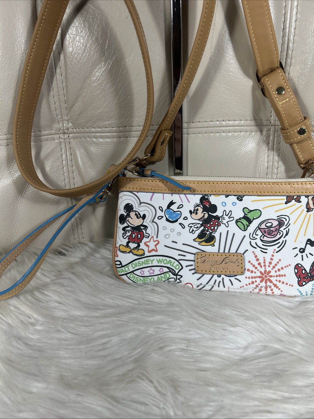 Dooney Bourke Disney Mickey Mouse Minnie Wristlet And Added Mautto Strap!