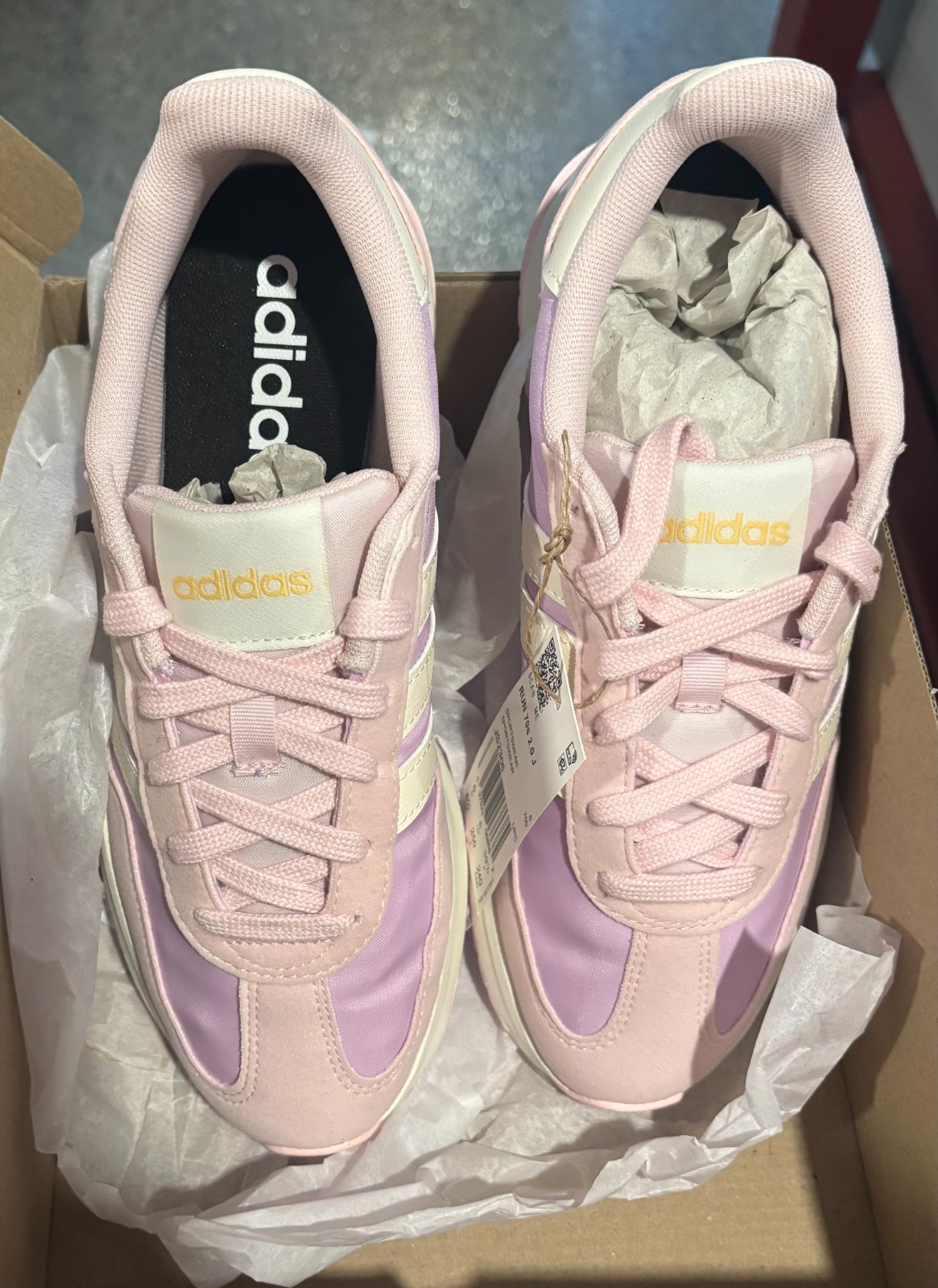 Adidas Run 70s 2.0 J, JS2306, US 6.5 (Kids/Junior), pink/lavender/cream colorway