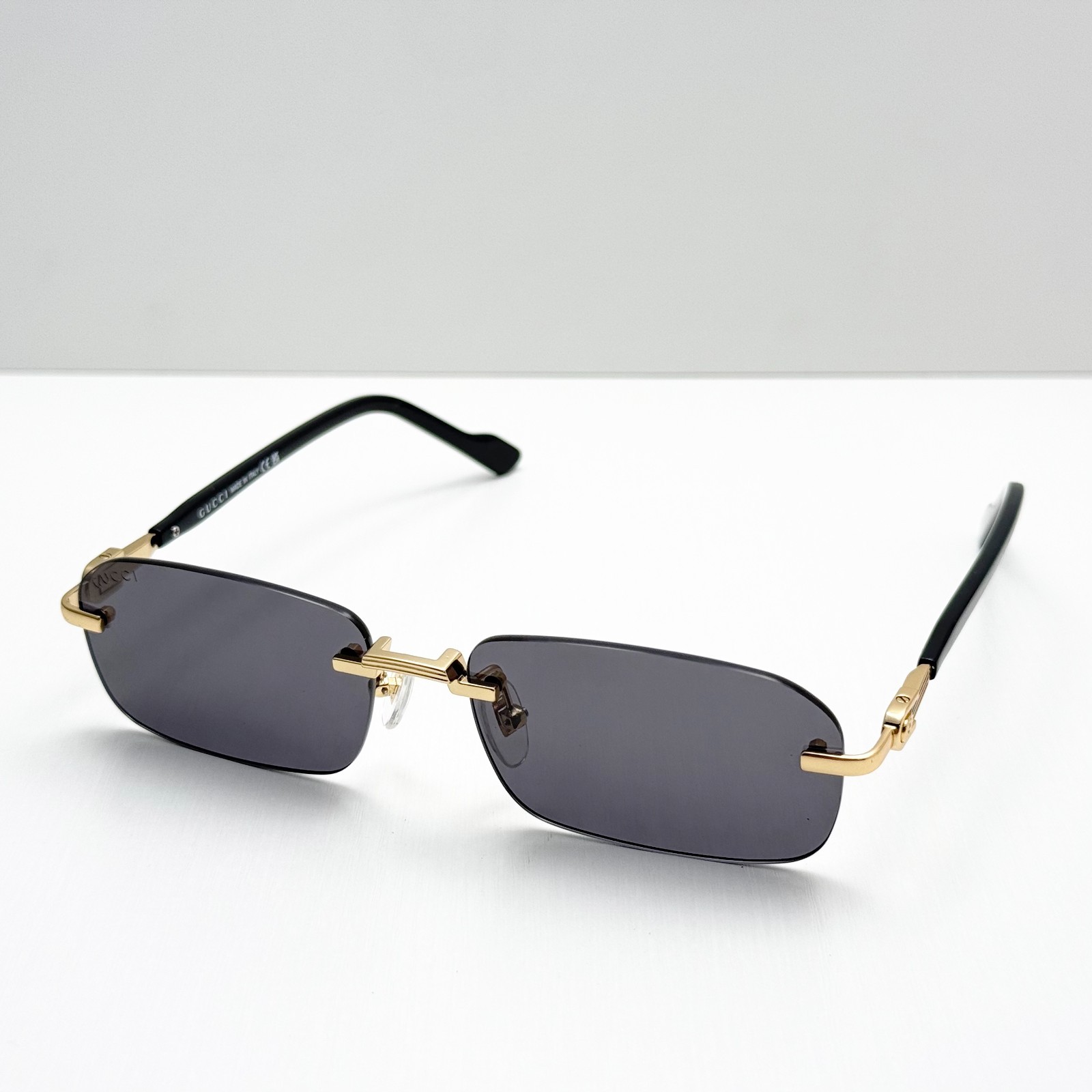 GUCCI GG1221S 001 Rimless Sunglasses Gold Black Gray Lens 56-16-140