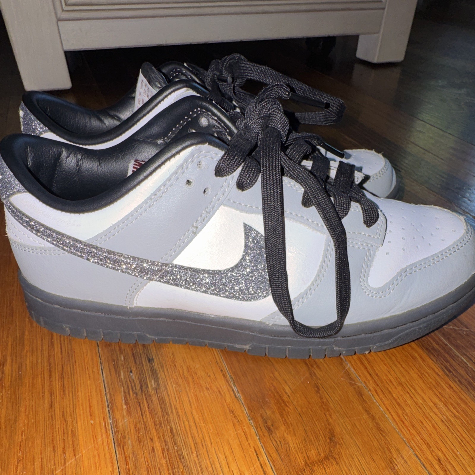 Nike Dunk Low Women’s Lace-Up Low Top Athletic Sneakers Colorblock Gray Black