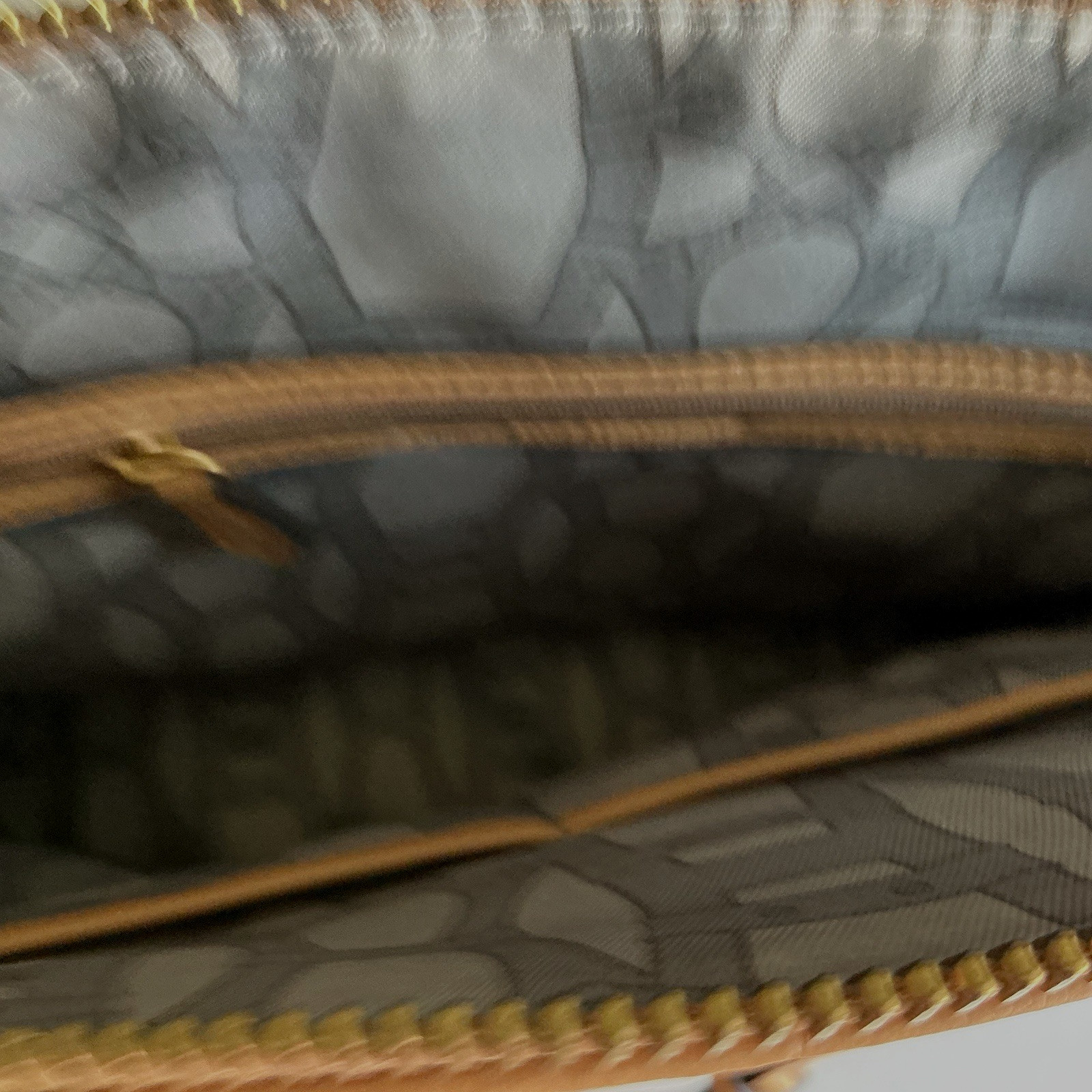 NWT Aimee Kestenberg Cream Tan Snake-Print Stitching Convertible Satchel MNF$248