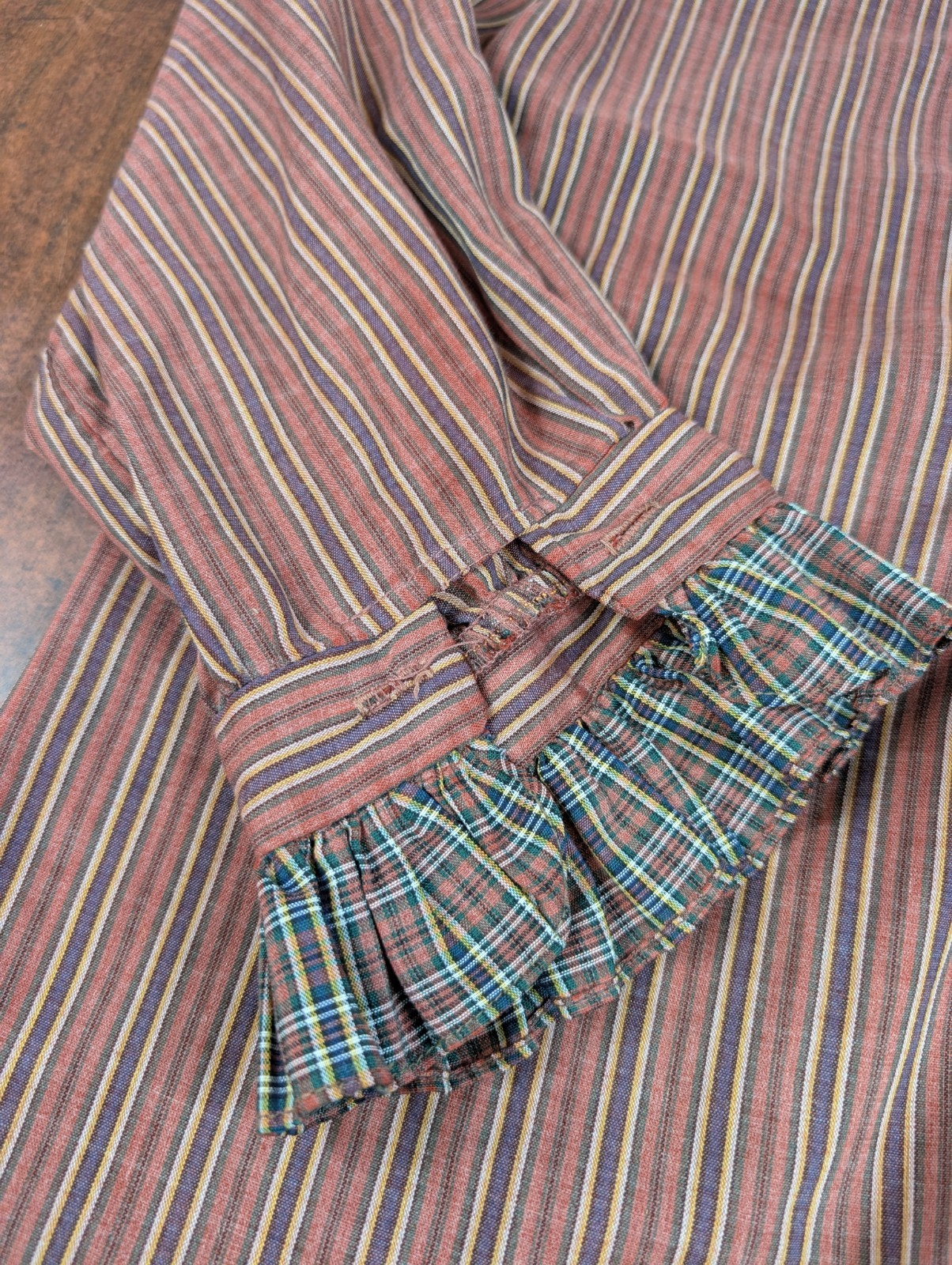 Vintage 70s Stras Teacher Retro Blouse Chic Office Button Fringe Stripes Sz S/M