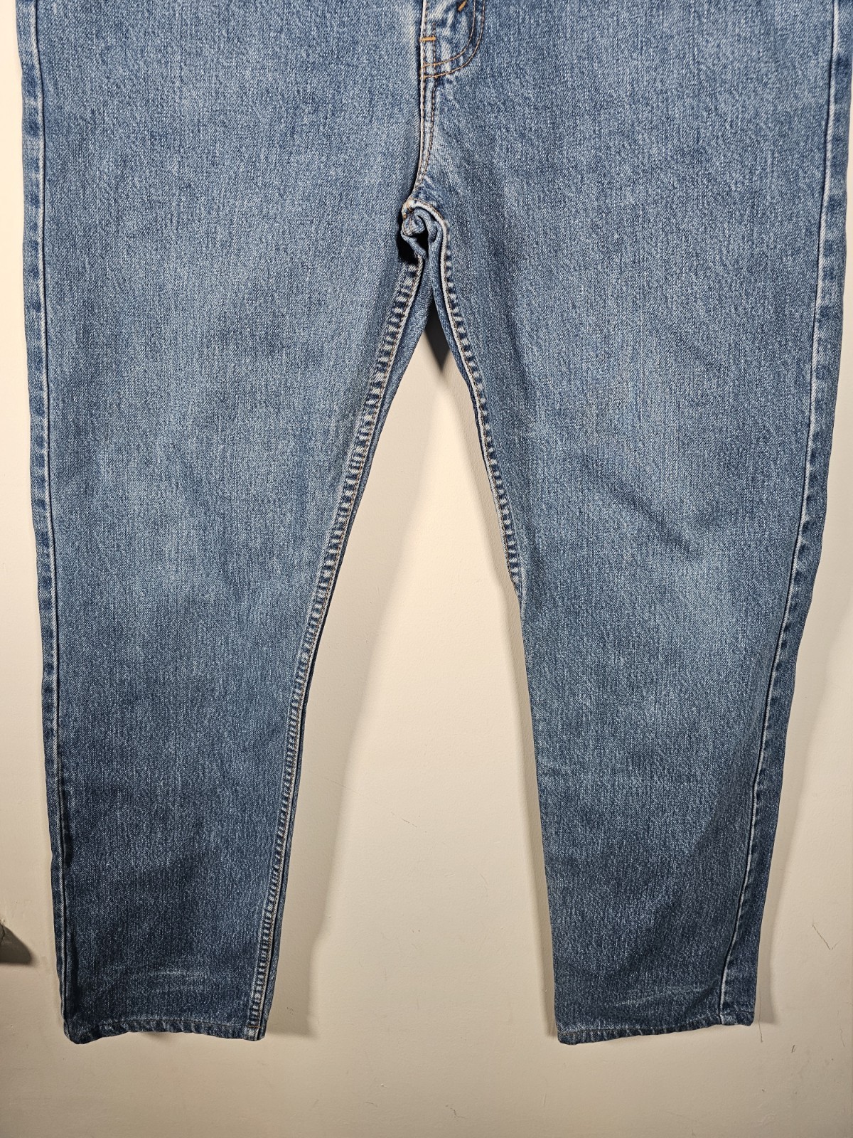 Vintage Levi’s 615 Orange Tab Jeans Men’s 34×31 Blue 1990’s Straight Leg