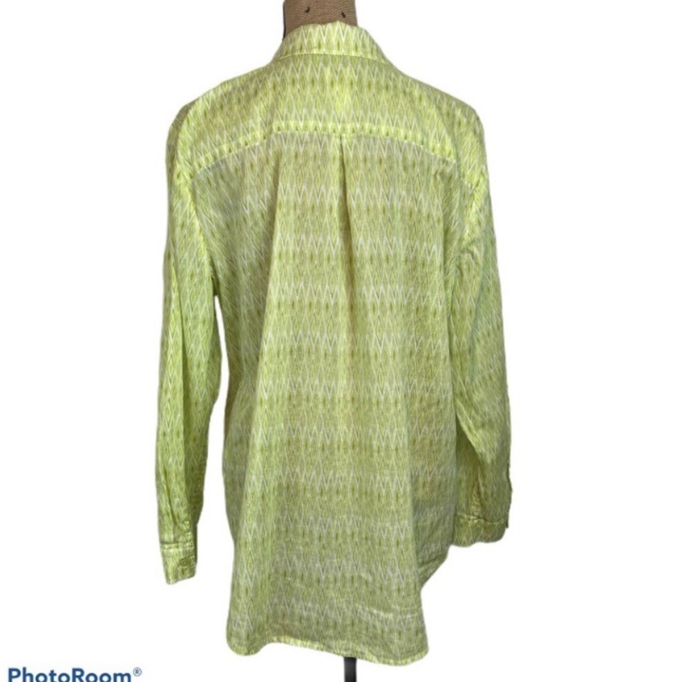 Chico’s Patricia Top – Ikat Print Button Down Shirt XL / 16