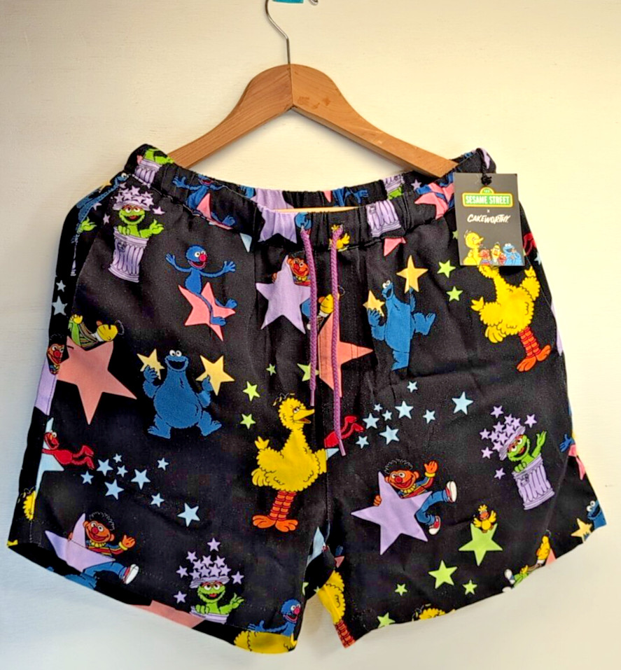 NEW! CAKEWORTHY SESAME STREET STAR SHORTS ADULT SIZE MEDIUM ELASTIC DRAWSTRING