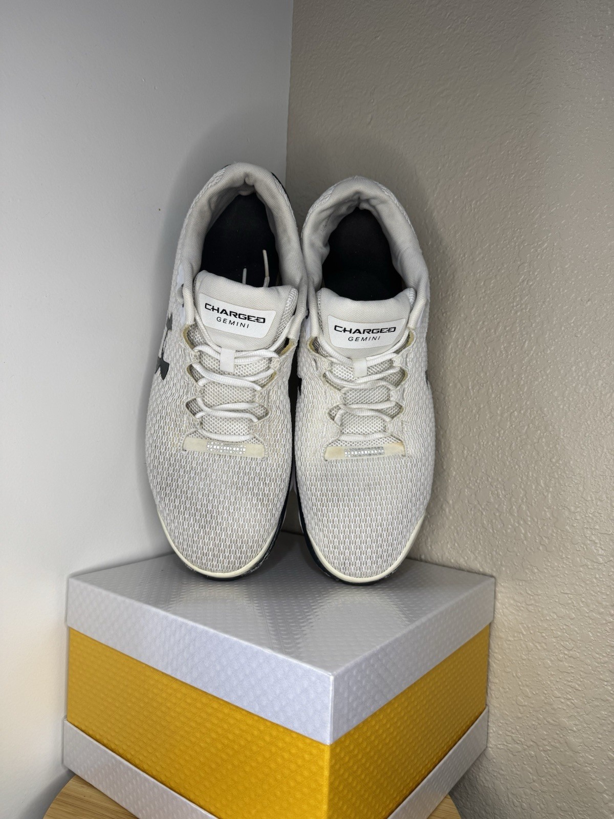 Under Armour Charged Gemini Men’s White/Black Mesh Low Top Lace-Up Sneakers