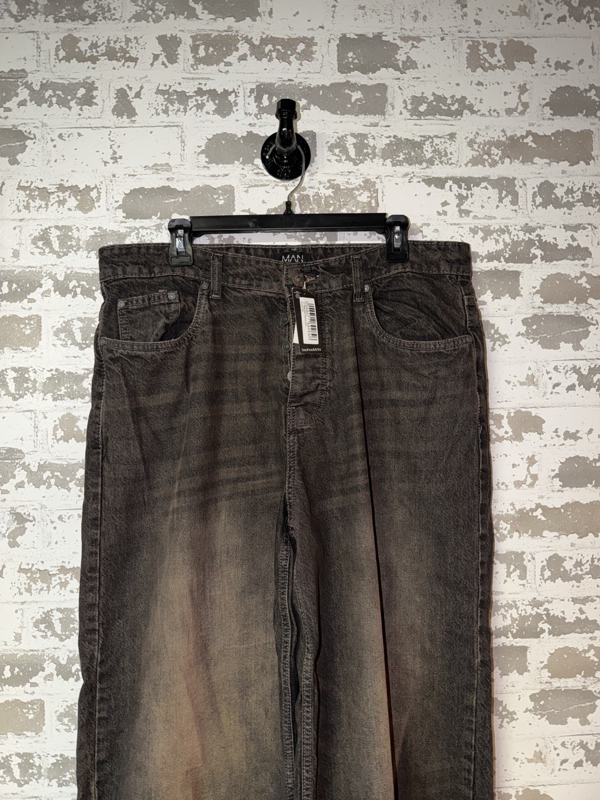 NWT! BoohooMAN Tall Baggy Rigid Washed Jeans – Brown – Size 36