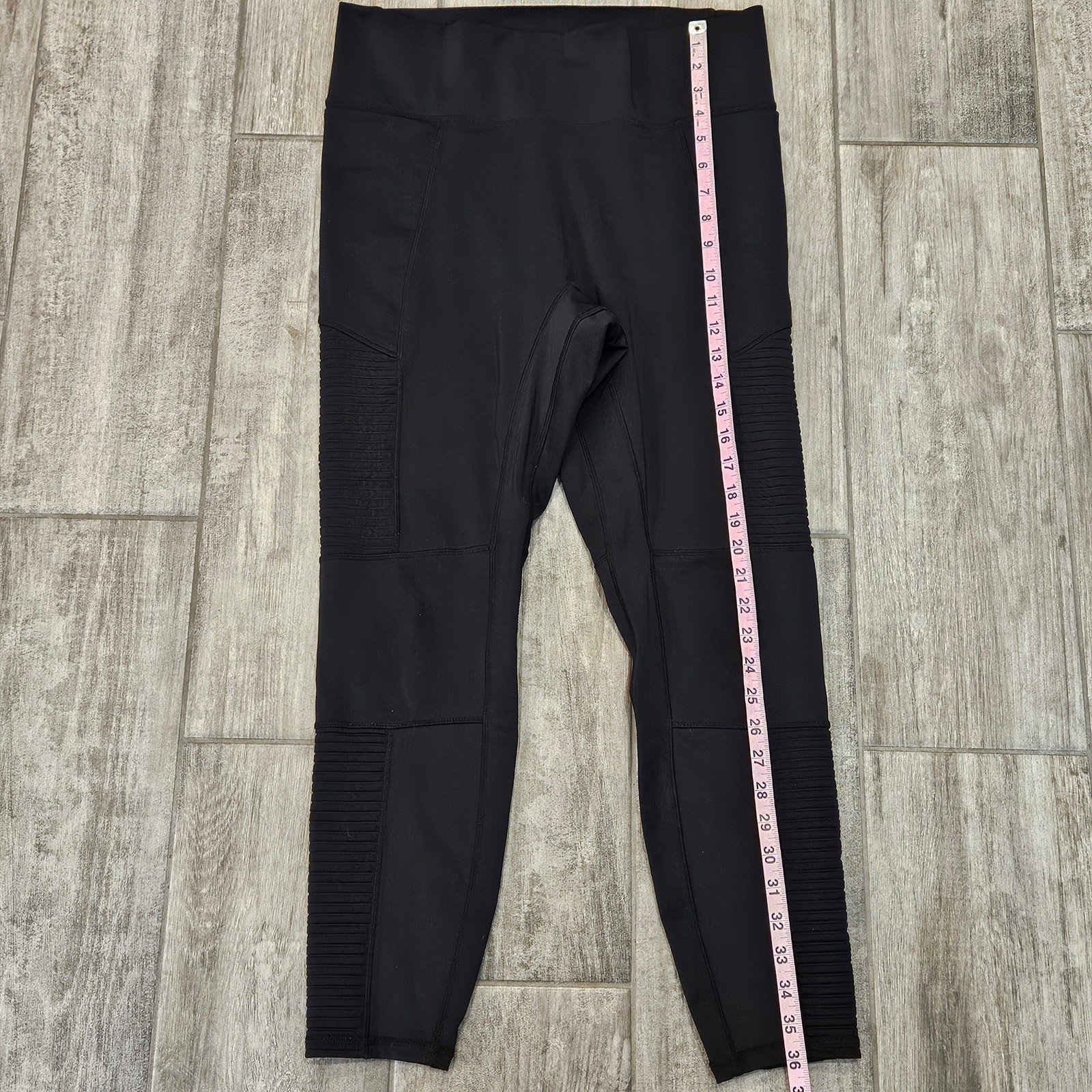 Fabletics Sports Bra & Leggings Set Women’s XXL High Rise Activewear Athleisure