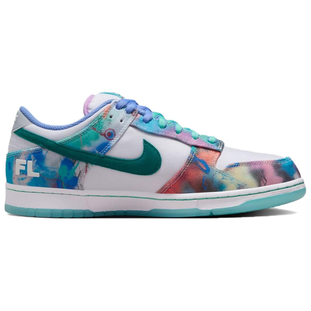 Futura Laboratories x Nike Dunk Low SB ‘Bleached Aqua’ HF6061-400