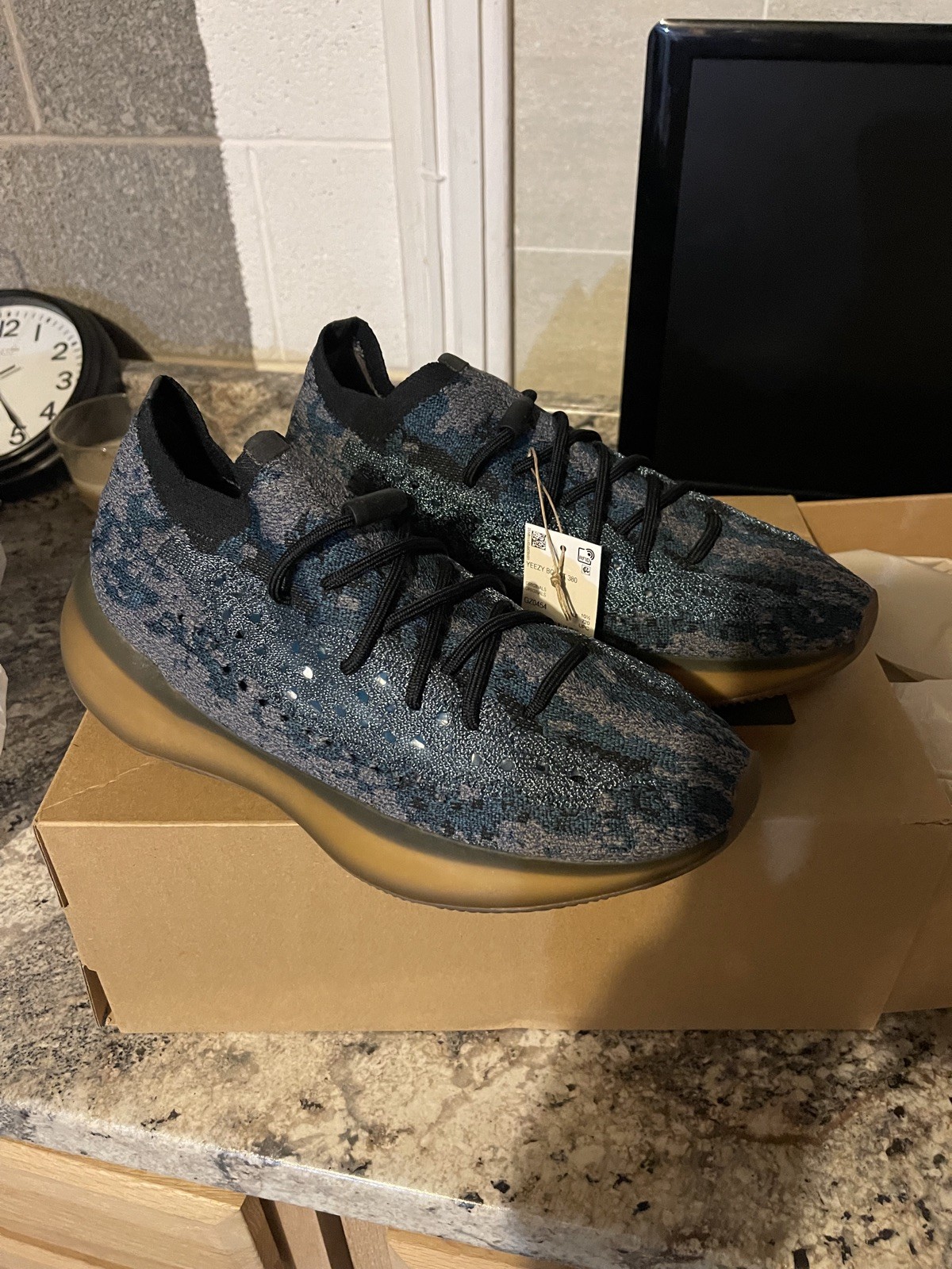Adidas Yeezy Boost 380 Covellite GZ0454
