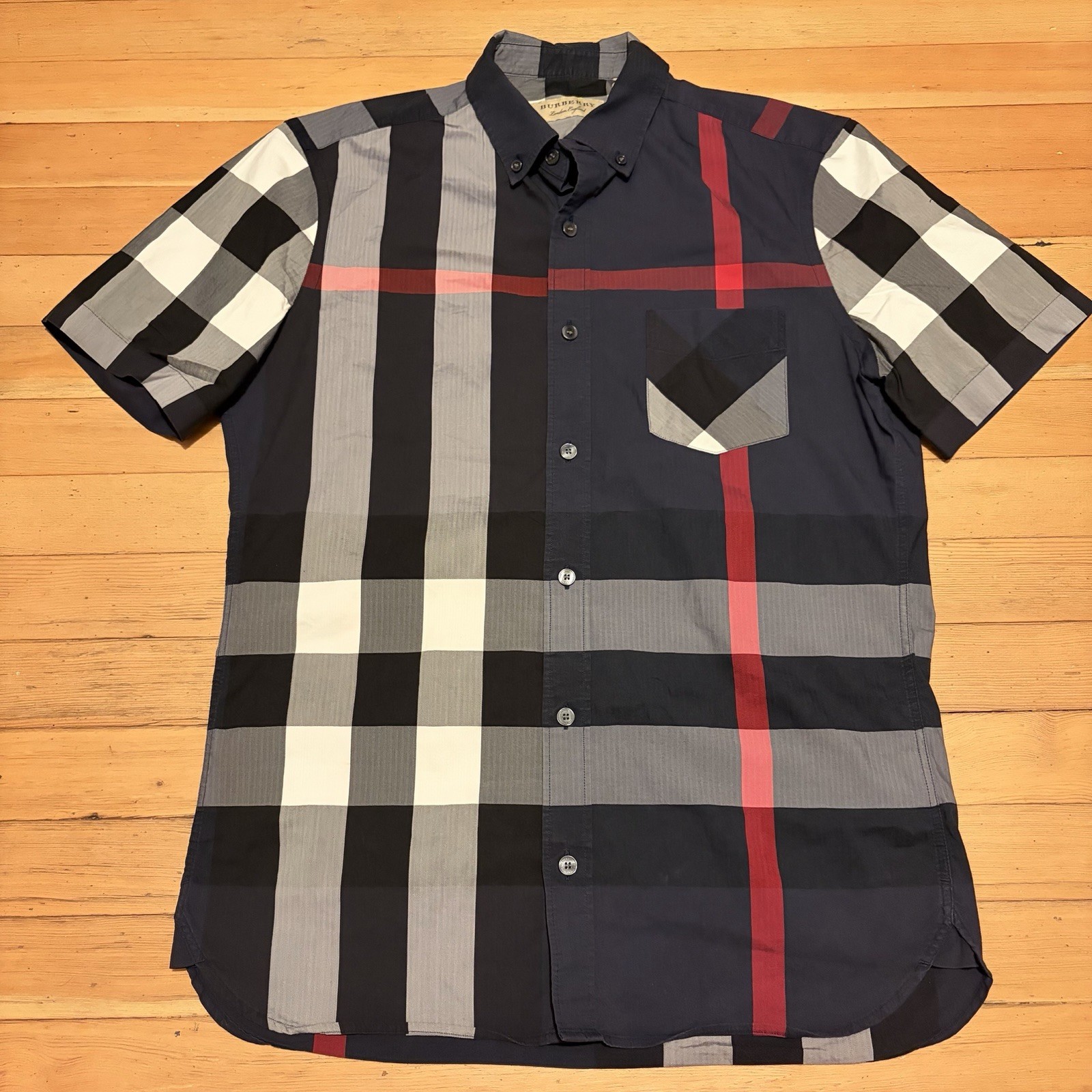 Burberry Short Sleeve Shirt Mens S Navy plaid Oversized Check button down