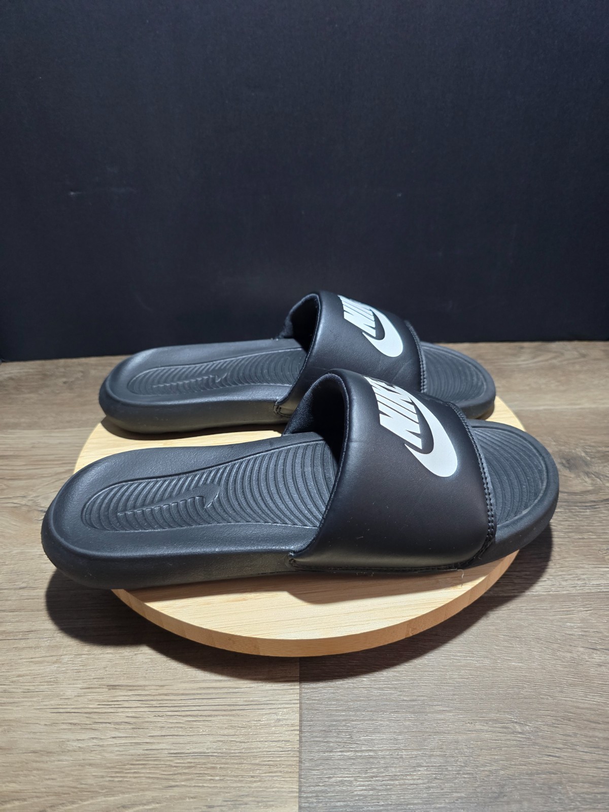 NIKE Men’s Victori One Slide Black/White-Black (CN9675 002) Size 10