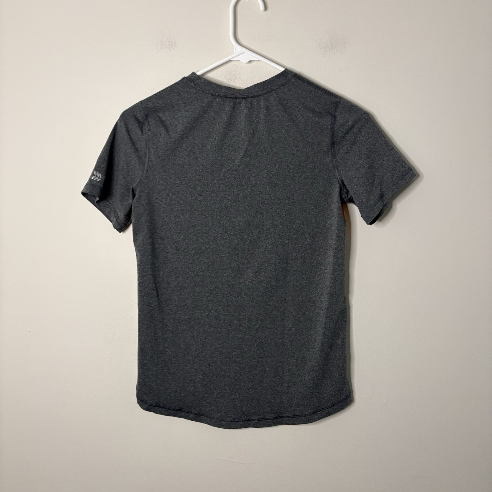 All In Motion Boys 8/10 Sports Tshirt Grey Orange Casual Summer School K7