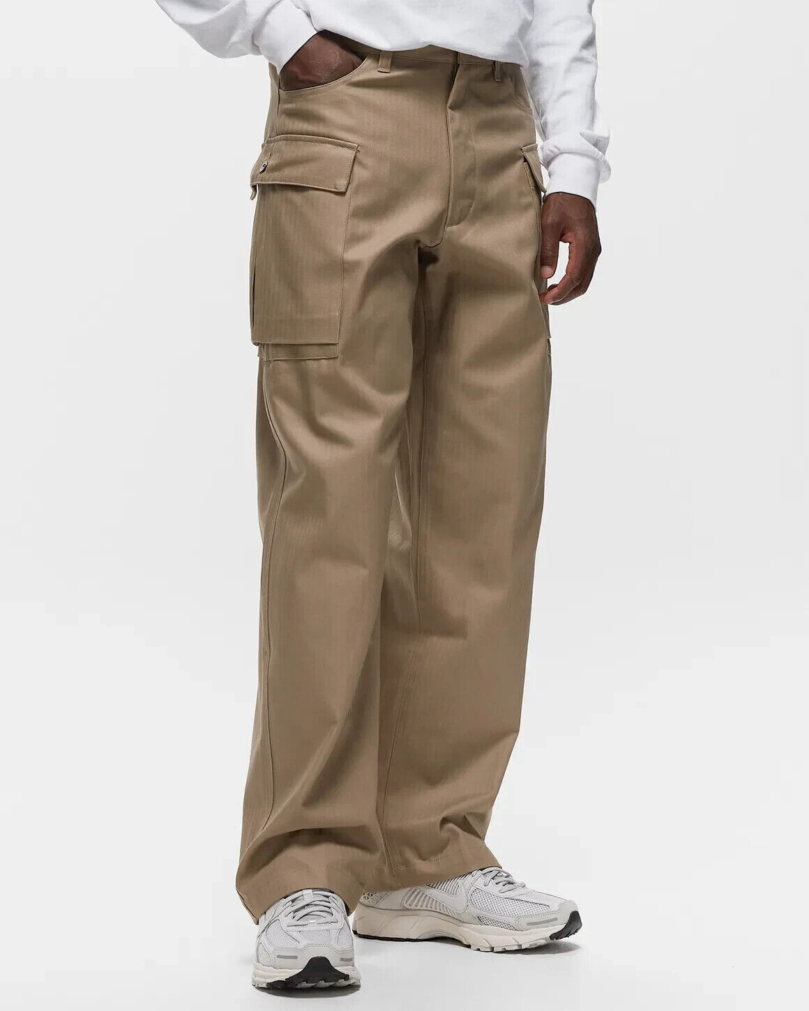Nike Life Mens Khaki Cargo Pants Size 32 Zip Fly Button Up Relaxed FJ0323 247