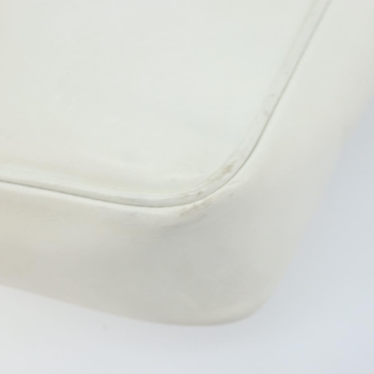 CELINE Star Ball Chain Shoulder Bag Leather White Silver Auth LNZ806
