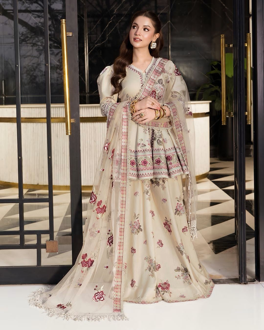 INDIAN SALWAR KAMEEZ PAKISTANI WEDDING PARTY DRESS WEAR BOLLYWOOD SUIT SHARARA