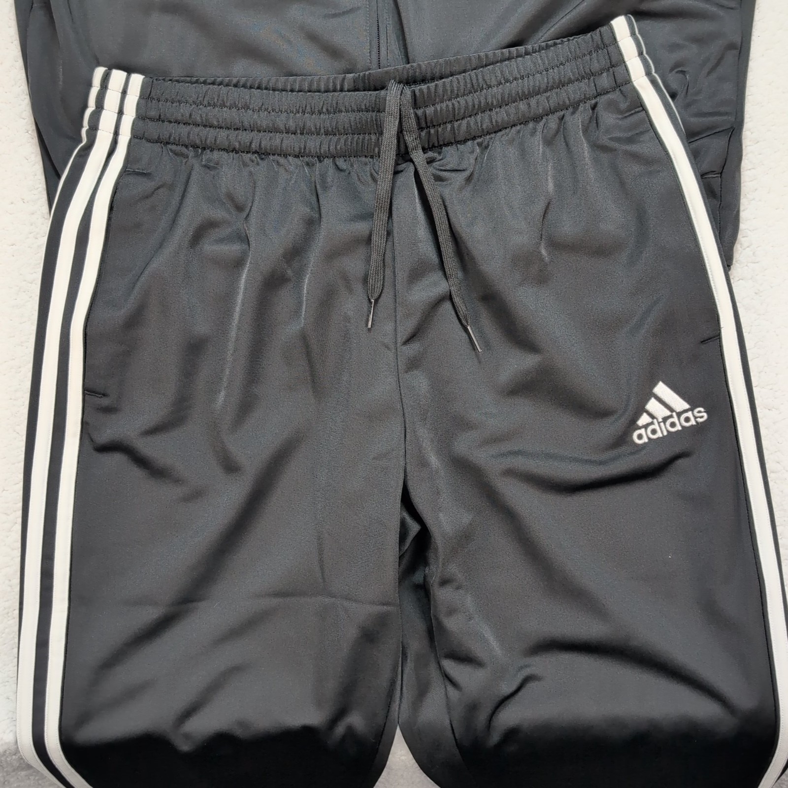 Adidas Essentials Warm-Up Tricot Tracksuit Men’s size XL 3-Stripes NWT