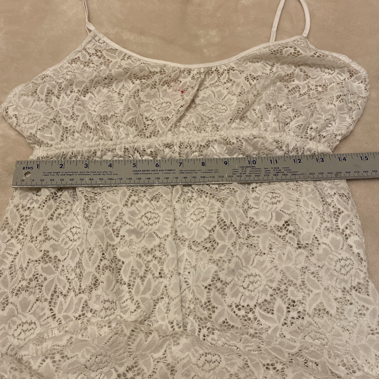 Victoria’s Secret Swimsuit Cover-Up. White Floral High Low. Size Medium