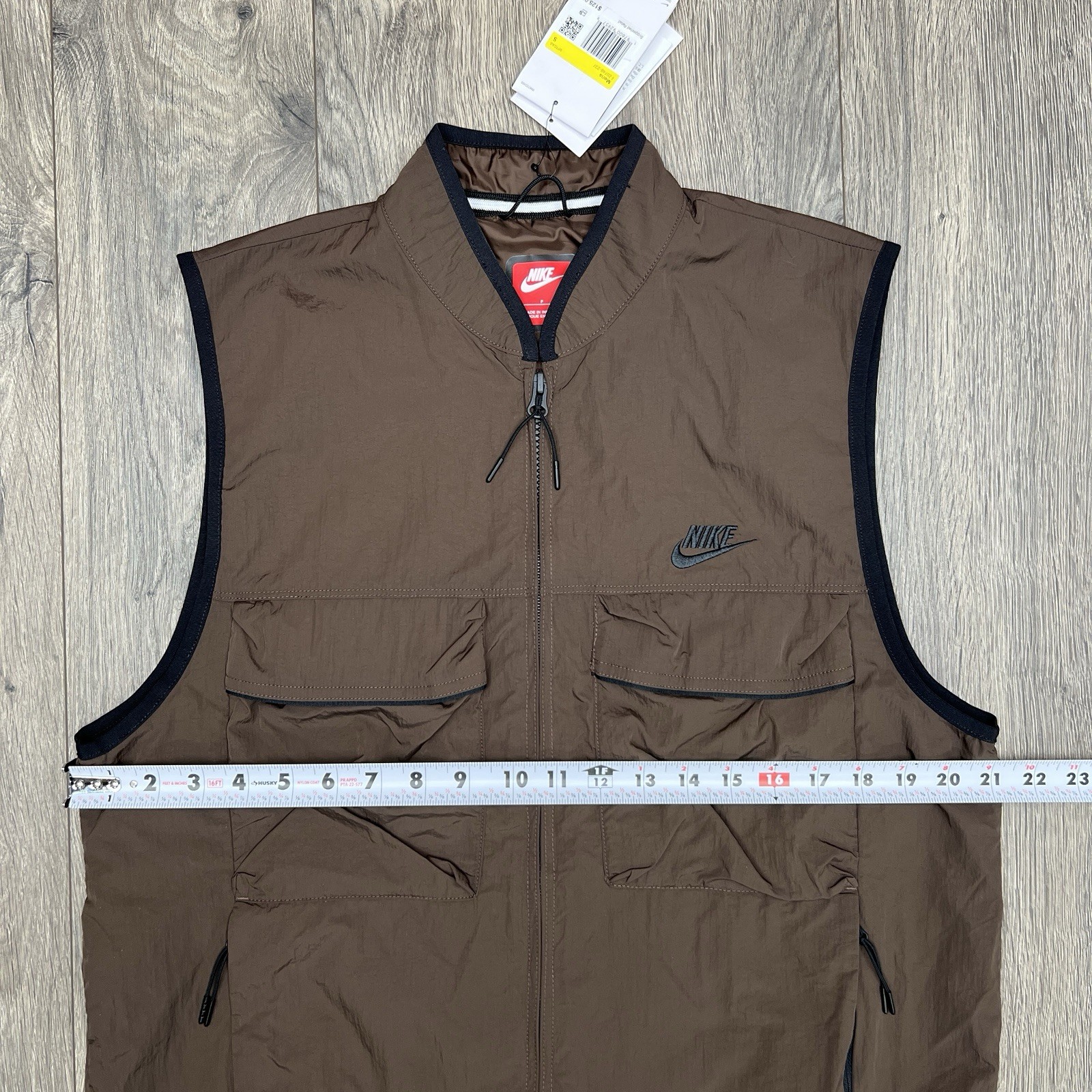 Nike Tech Woven Vest Size Small Mens Brown Black Full Zip Loose Fit $125