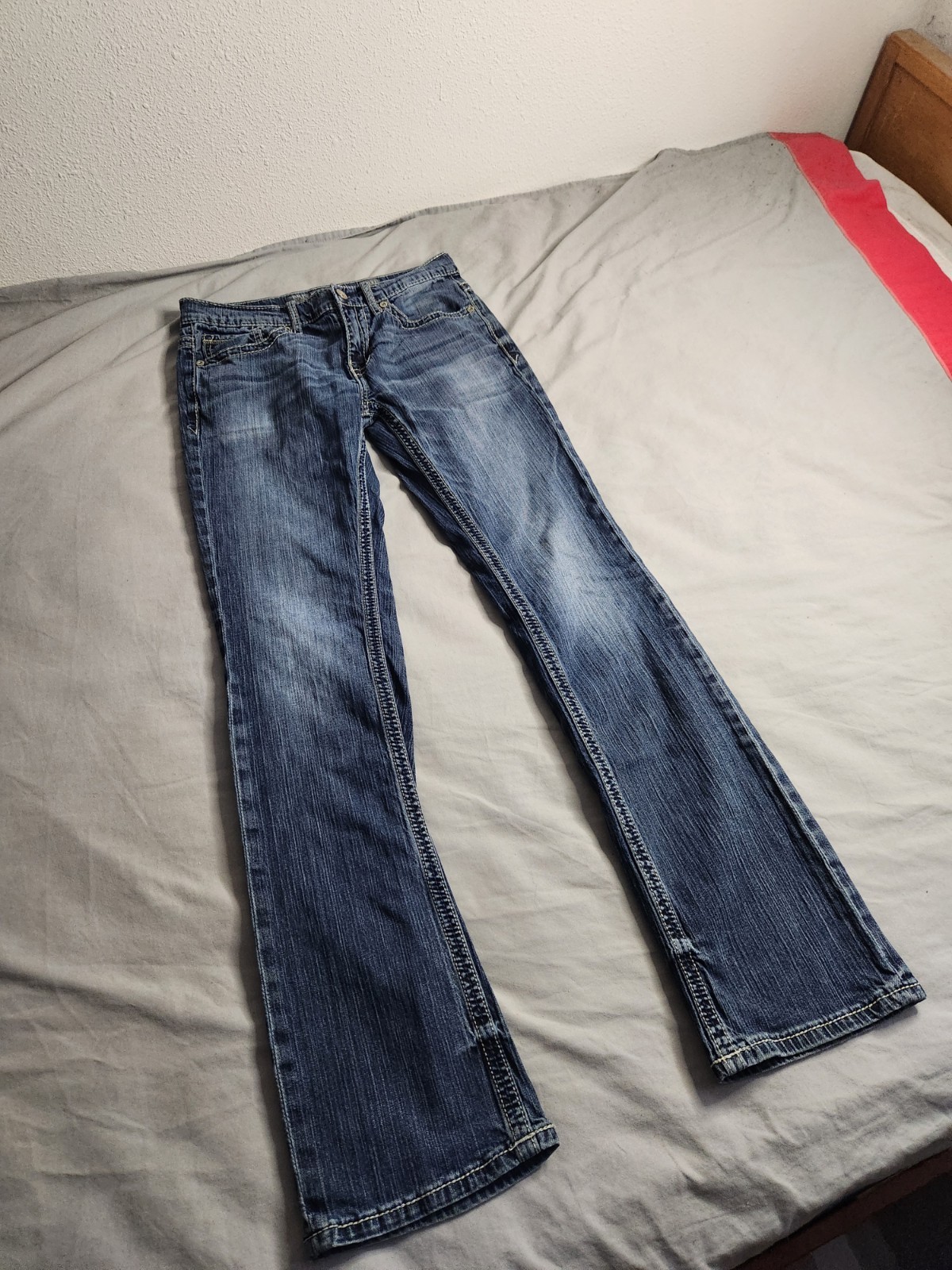 BKE Buckle Carter Bootleg Jeans Mens Size 31×34 Medium Wash Mid Rise Casual EUC