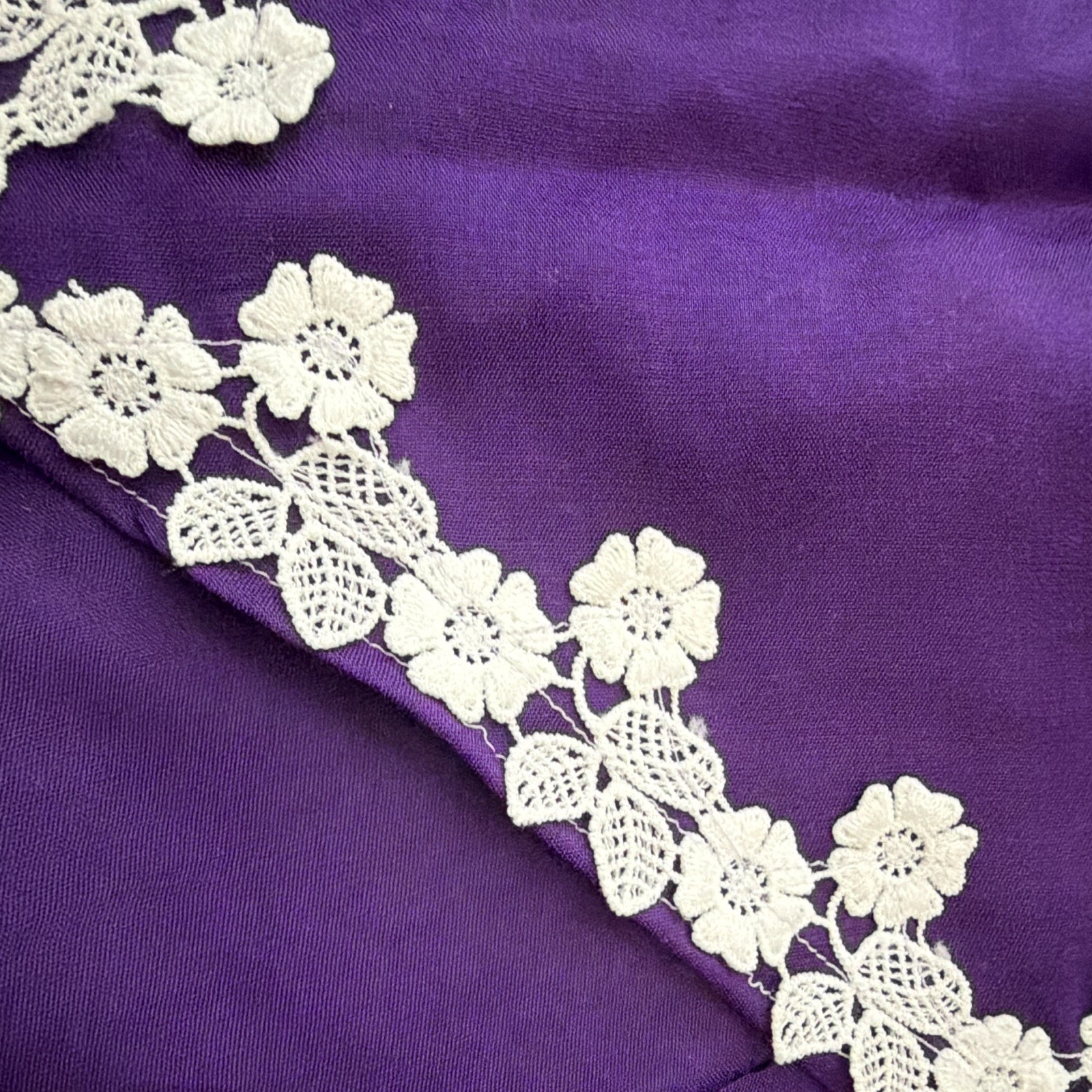 Small Dog Under 13 lbs Purple with white floral Lace Scarf – tailored by seller