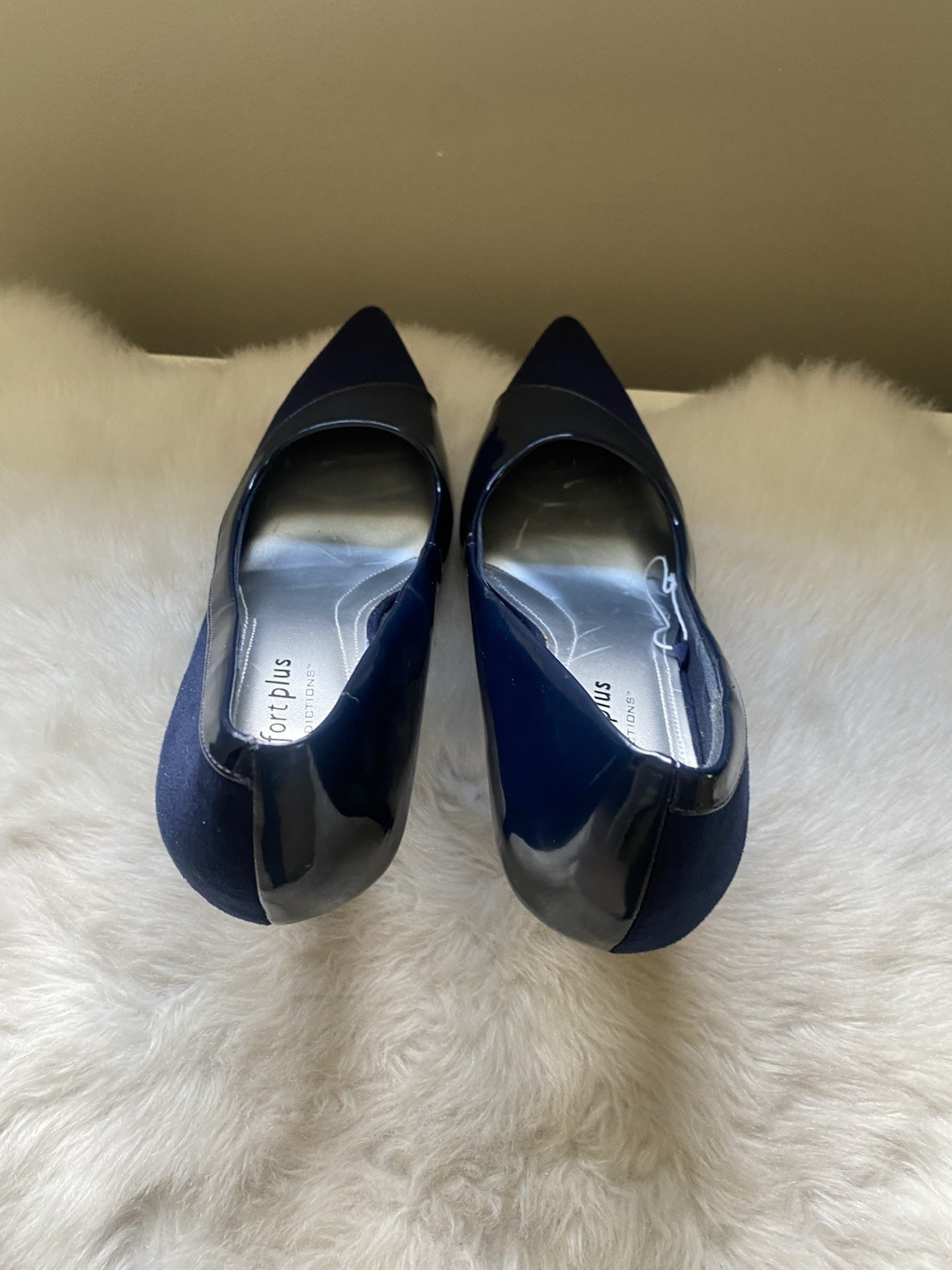 comfort plus by Predictions Heels 10 W Navy Pointed-Toe Patent & Suede Pumps