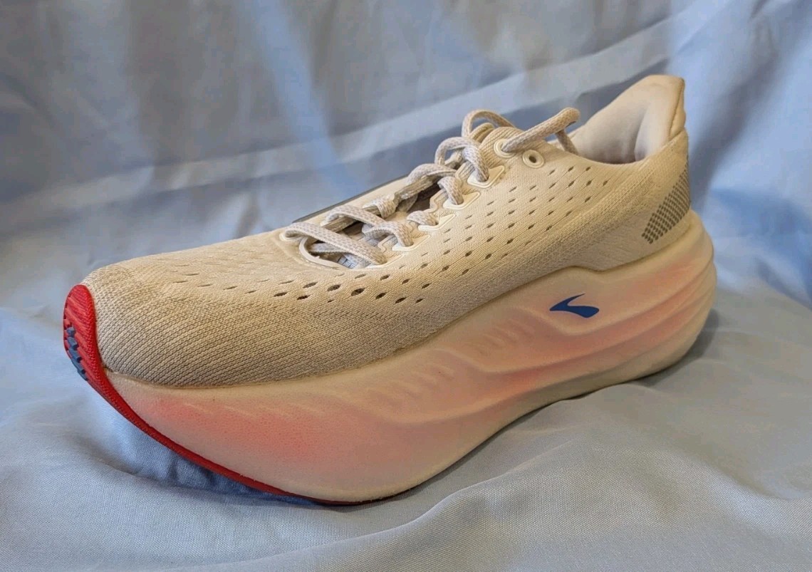 Brooks Glycerin Max Black Diva Pink Running Shoes – Womens 7.5 Barely Worn