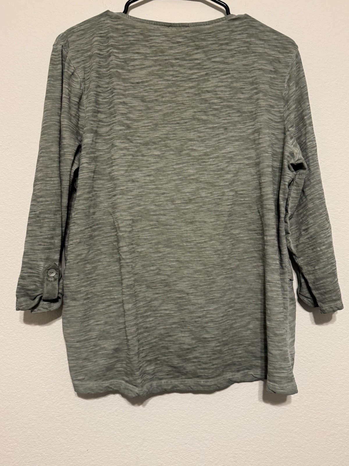 Chico’s Women’s 2 Green Solid Linen Knit V-Neck 3/4 Sleeve Button Top