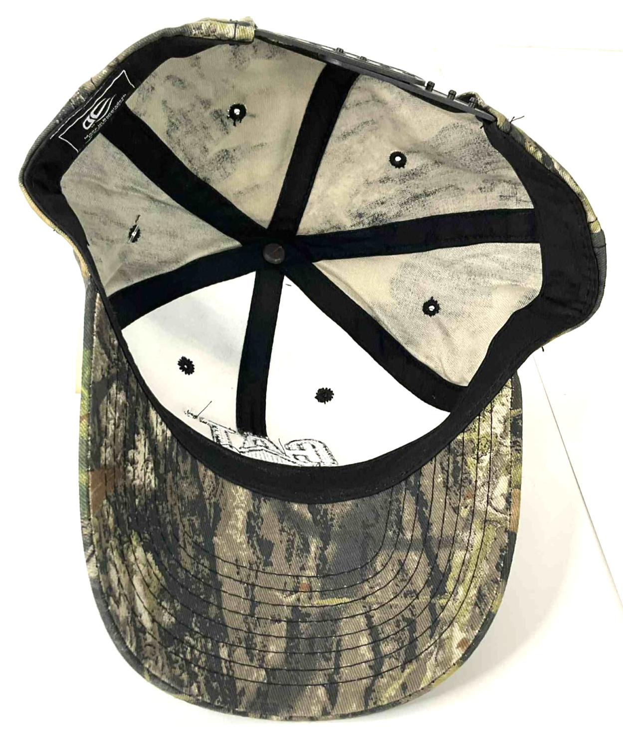 CAT Hat Mossy Oak Camo One Size – BRAND NEW
