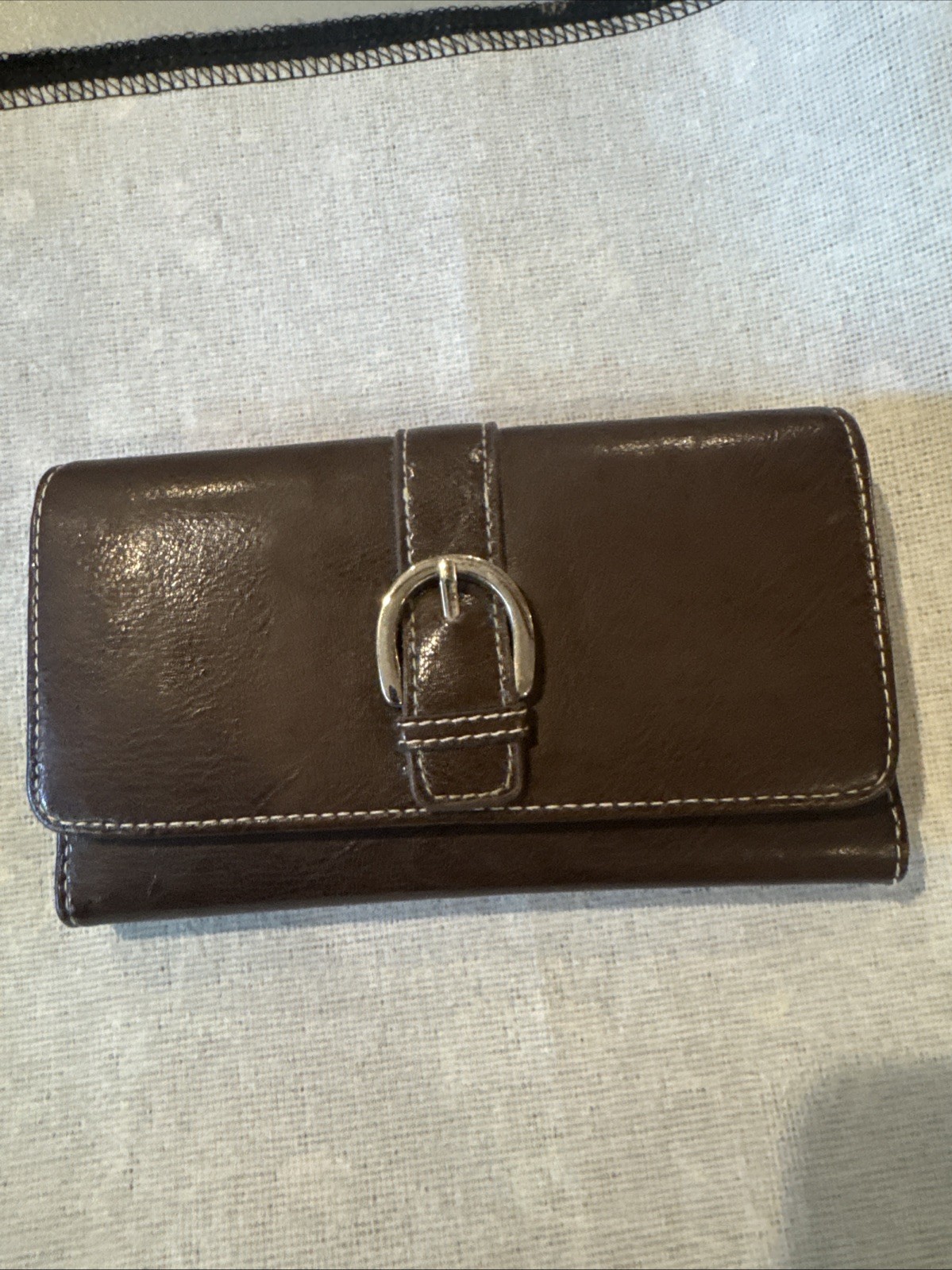 Credit Card Bill Wallet 7″ x 4″ Multiple Inside Comparts Incl Zip Compartment