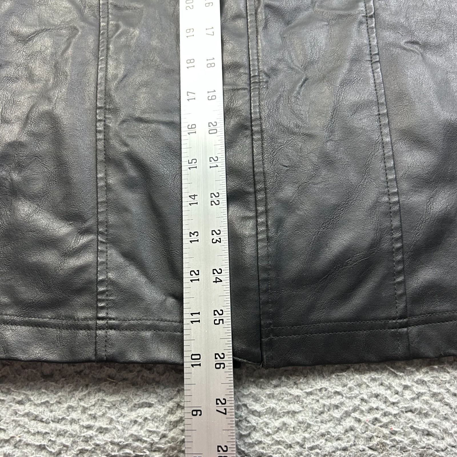 VTG Lip Service Vice Vest M38-122 Faux Leather Mesh Black Goth Y2K Mens Large