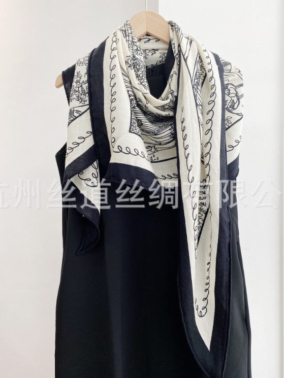 70% Cashmere 30% Silk Wrap Scarf Triangle Shawl 190X80cm blue street Print new