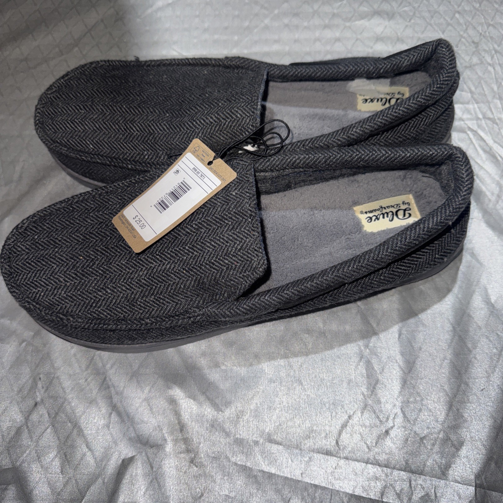 Dluxe by Dearfoams Charcoal Black Herringbone Moccasin Slipper Memory Foam NWT