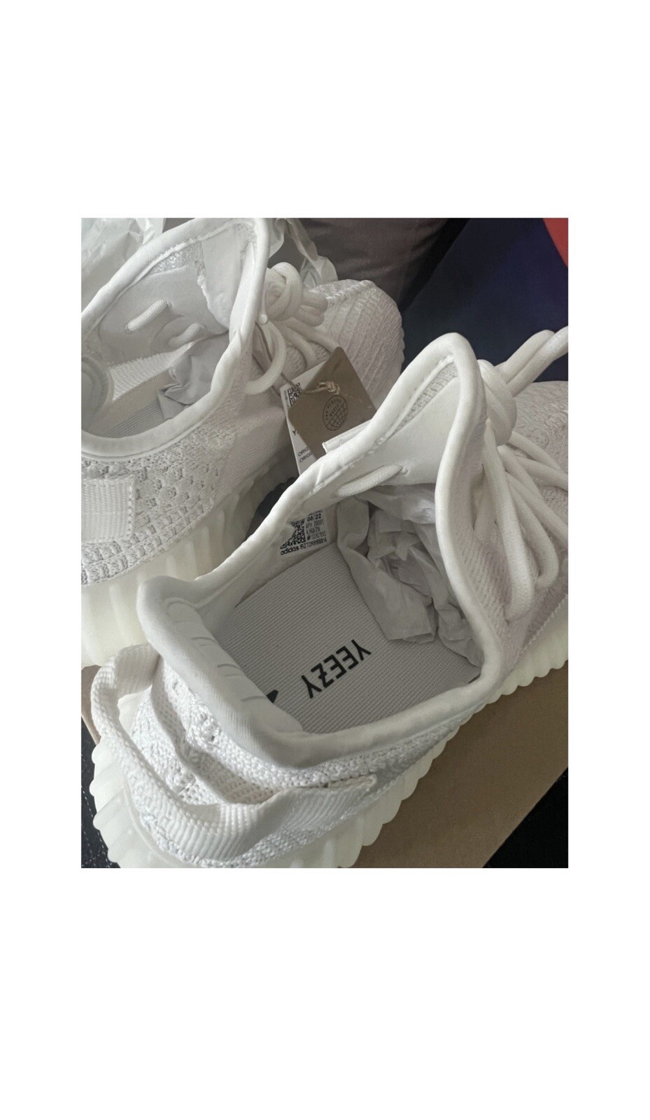 Size 6.5 – adidas Yeezy Boost 350 V2 Low Bone