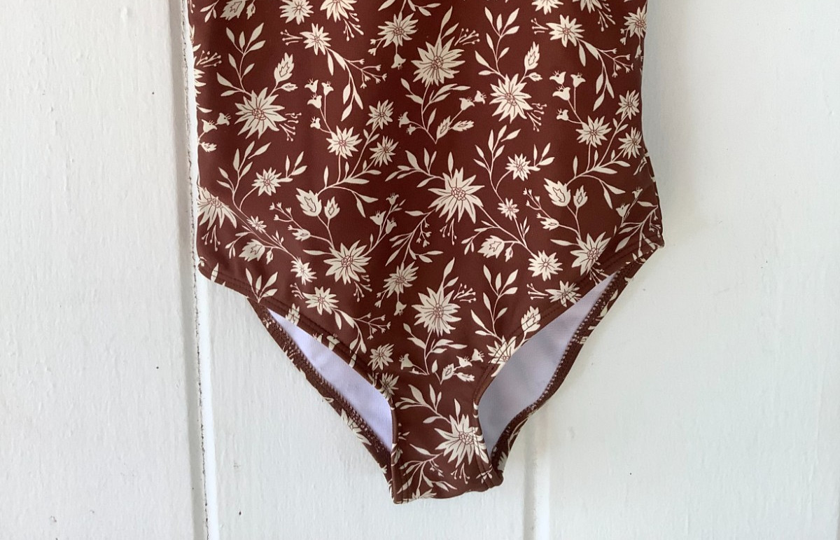 RYLEE +CRU Girls One Piece Swimsuit Floral Pattern Trim Size 6-7