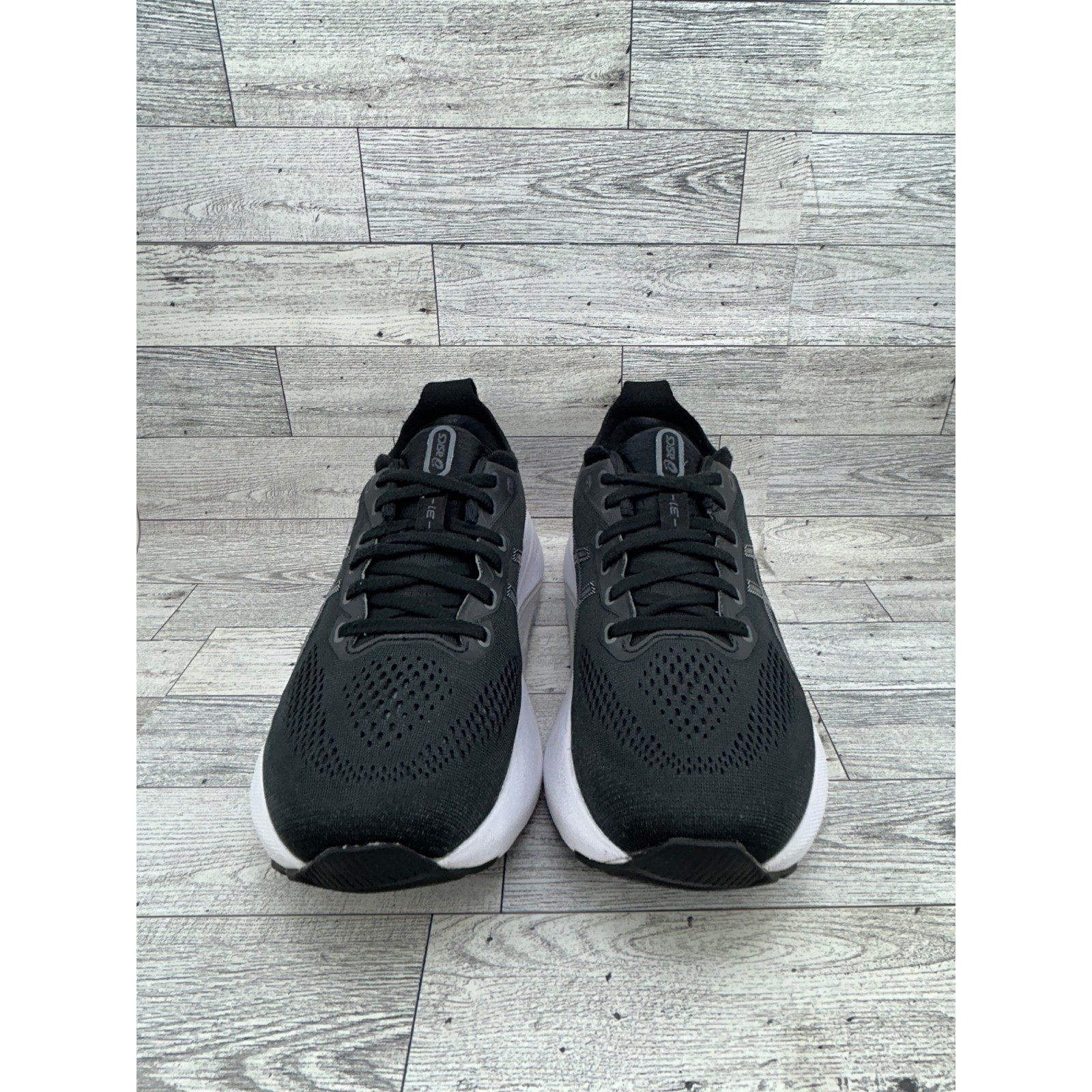 Asics Gel-Kayano 31 Black Graphite Grey Running Shoes 1012B670 Women Size 8