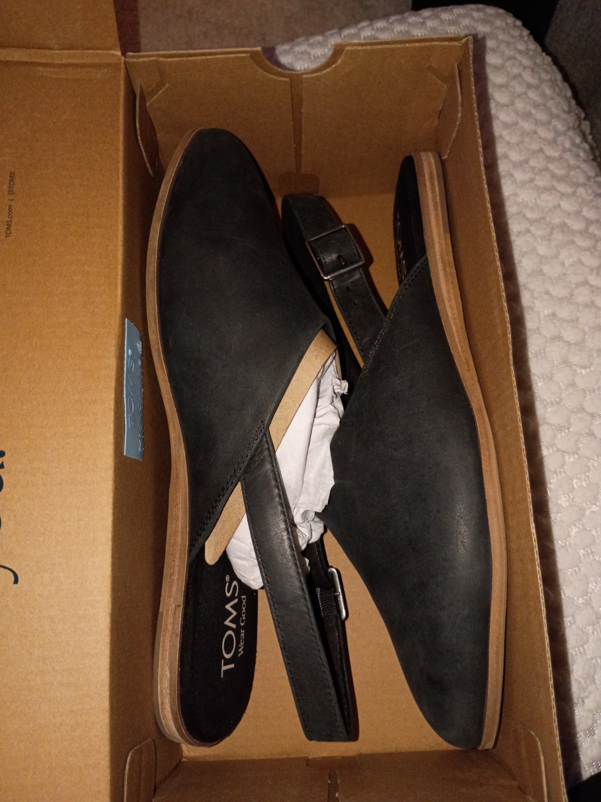 TOMS Black Leather Closed Toe Buckle Slingback Flats Women’s US 8.5 EU 391002201