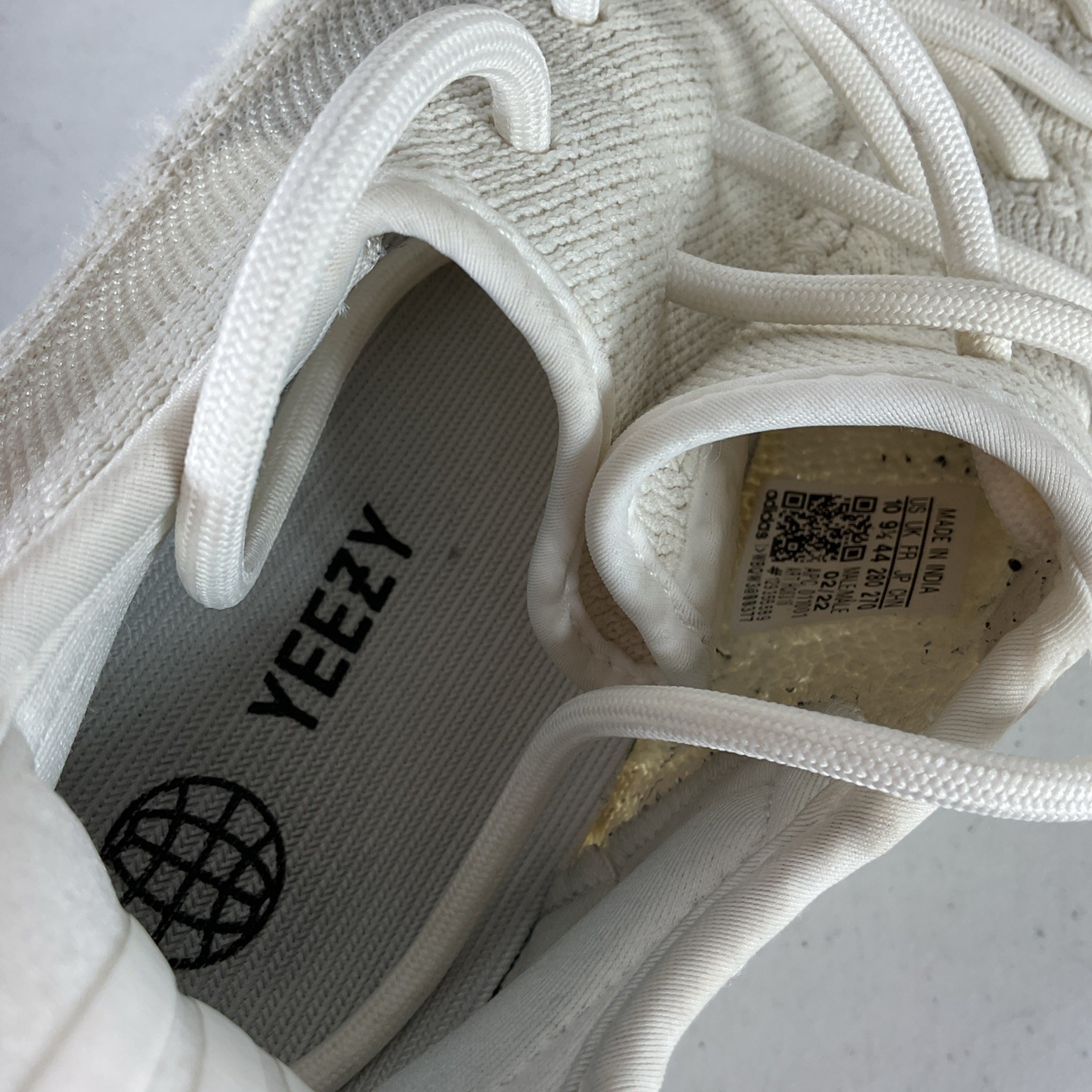 adidas Yeezy Boost 350 V2 Bone 10 Very Nice See Photos