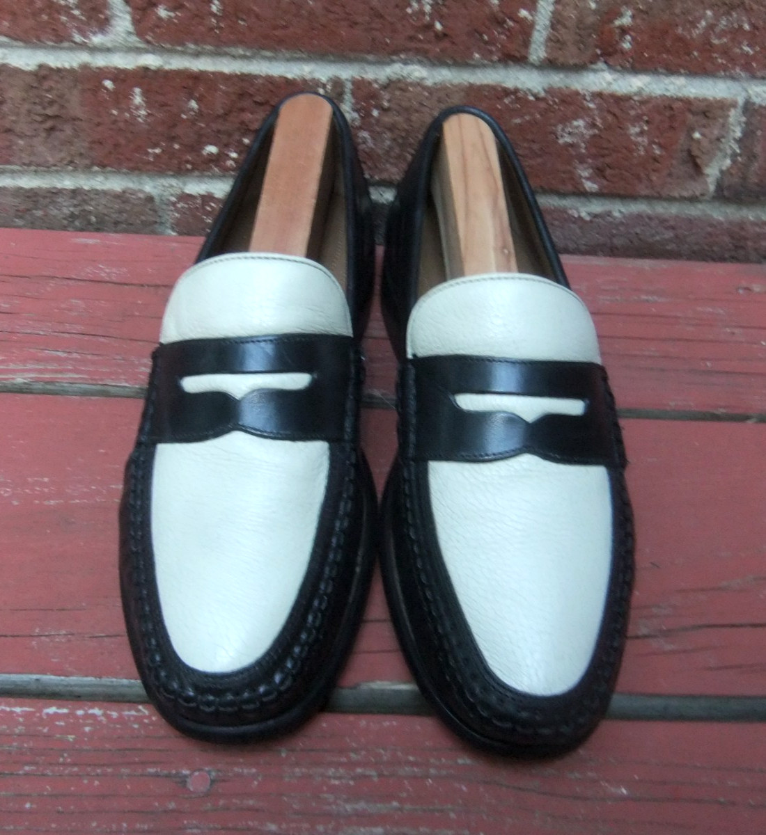 Brassboot Black/White Men’s Size 8 W Leather Loafers Casual Dress Shoes
